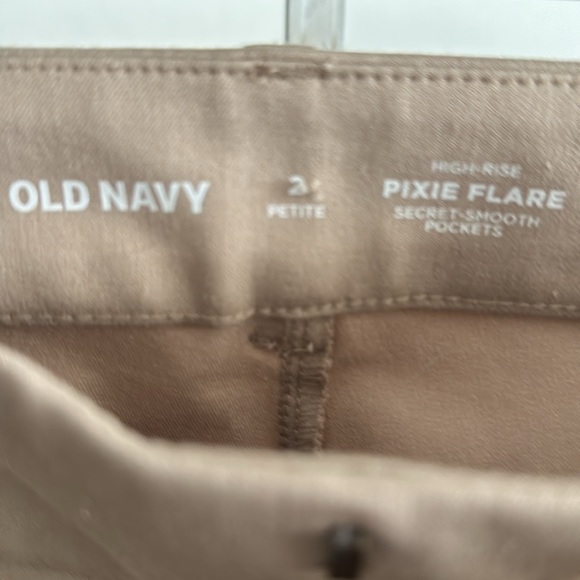 Old Navy Tan Boot Cut Pants 2 Petit NWOT - Picture 2 of 3